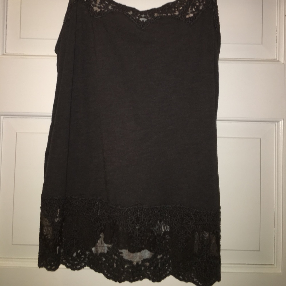 American Eagle Gray Lace Hem Tank